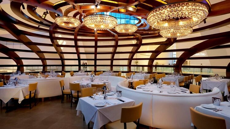 21 Best Seafood Restaurants in Las Vegas – 2024 (Top Eats!)