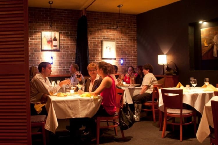 9 Best Restaurants Open for Thanksgiving Dinner Virginia Beach – 2024